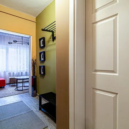 Love Apartment *